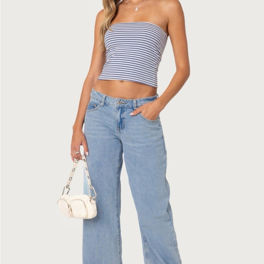Edikted Raelynn Low Rise Light Blue Baggy Jeans